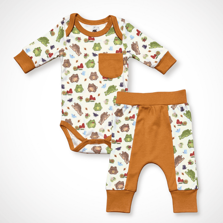 Gender-neutral baby bodysuit set